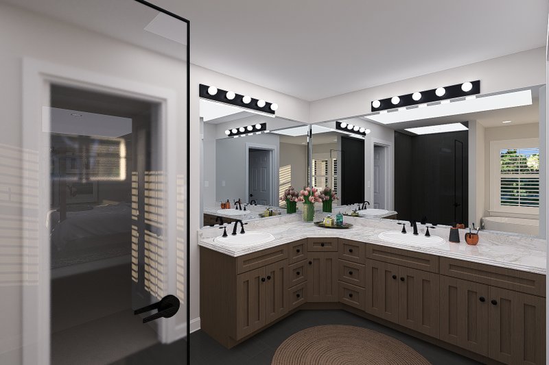 Dream House Plan - Interior - Master Bathroom 1 for Traditional House Plan #1060-344 - 4 bed, 2.5 bath