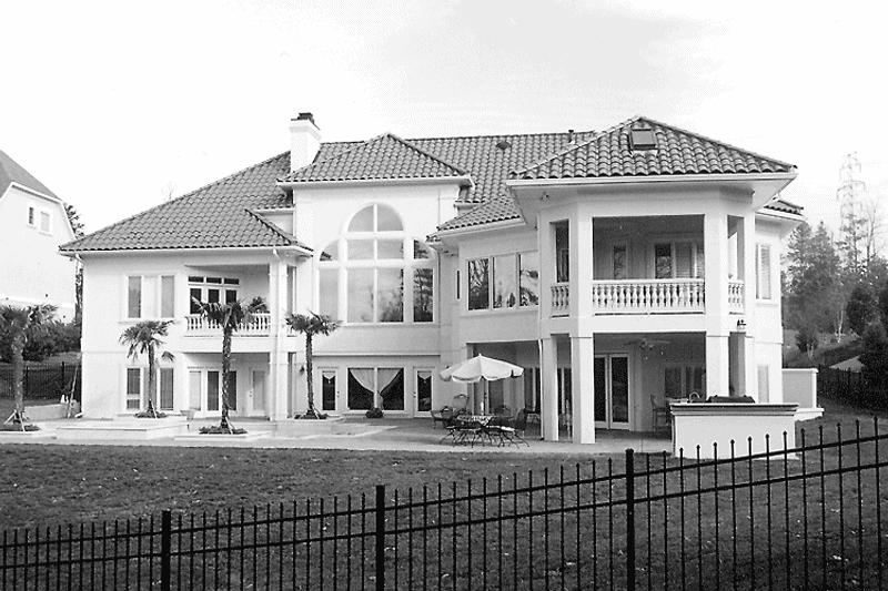 House Blueprint - Exterior - Rear Elevation for Mediterranean House Plan #453-177 - 4 bed, 4.5 bath