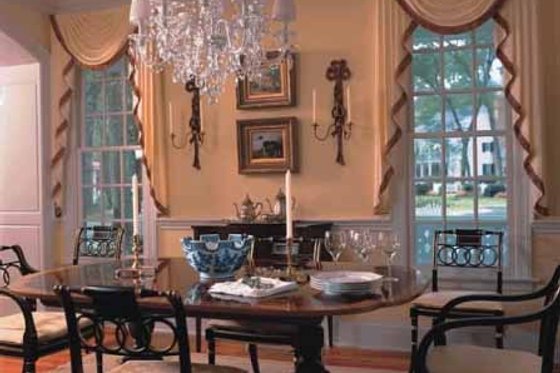 Photo 4 for Southern House Plan #137-208 - 3 bed, 2 bath