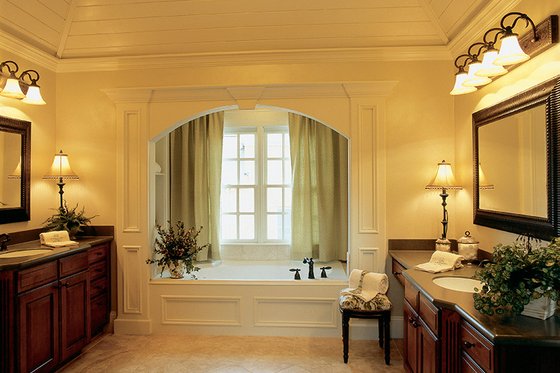 Interior - Master Bathroom for Country House Plan #927-654 - 5 bed, 4.5 bath