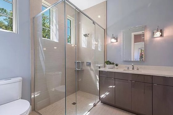 Interior - Bathroom for Contemporary House Plan #548-59 - 4 bed, 4.5 bath