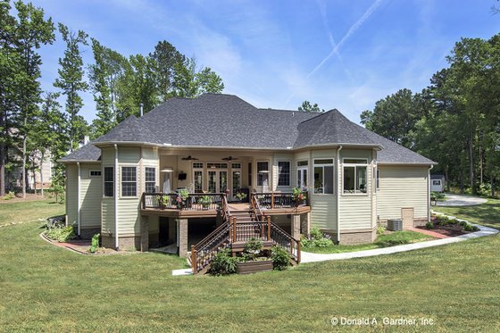 Exterior - Rear Elevation for European House Plan #929-877 - 4 bed, 3 bath