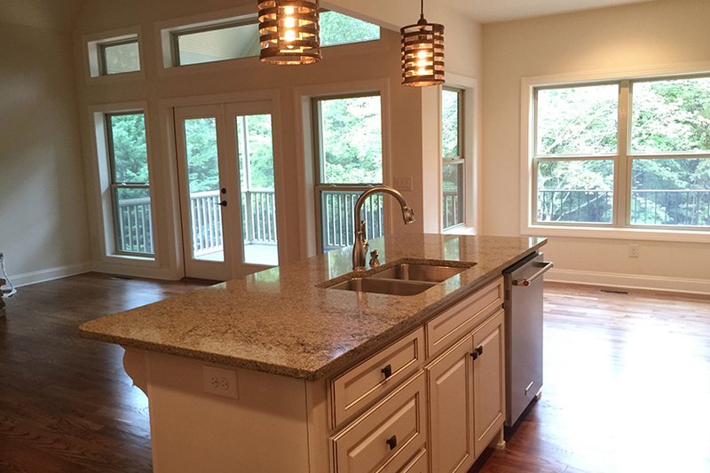 Home Plan - Interior - Kitchen 3 for Ranch House Plan #437-79 - 3 bed, 2 bath