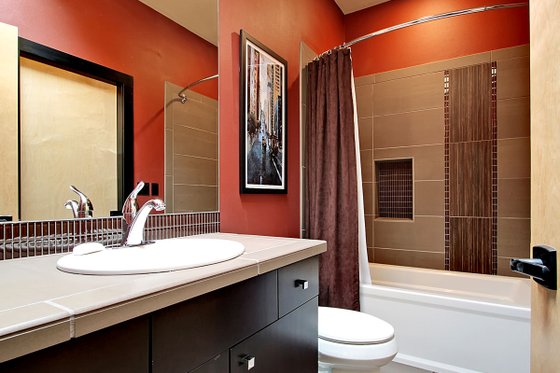 Interior - Bathroom 2 for Modern House Plan #132-221 - 4 bed, 4.5 bath