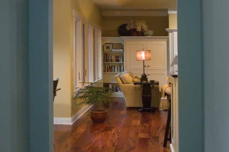 Home Plan - Interior - Family Room 4 for Prairie House Plan #928-50 - 3 bed, 2 bath