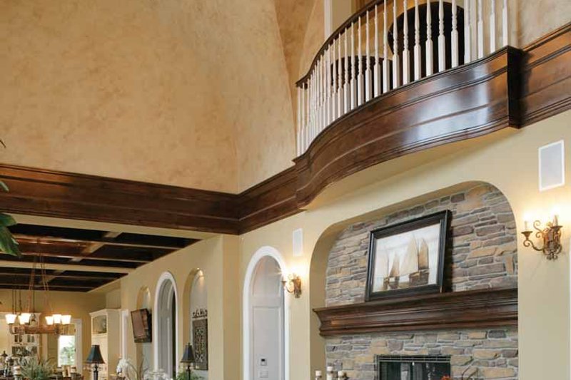 Architectural House Design - Interior - Family Room for Prairie House Plan #132-354 - 4 bed, 6 bath