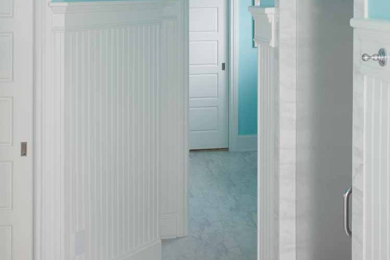 Dream House Plan - Interior - Master Bathroom 2 for Colonial House Plan #928-179 - 5 bed, 5.5 bath
