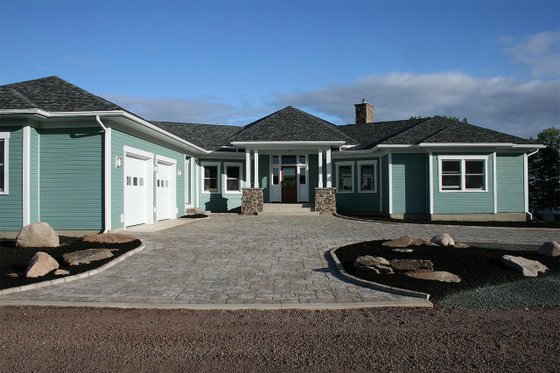 Exterior - Front Elevation 3 for Ranch House Plan #124-472 - 3 bed, 2 bath