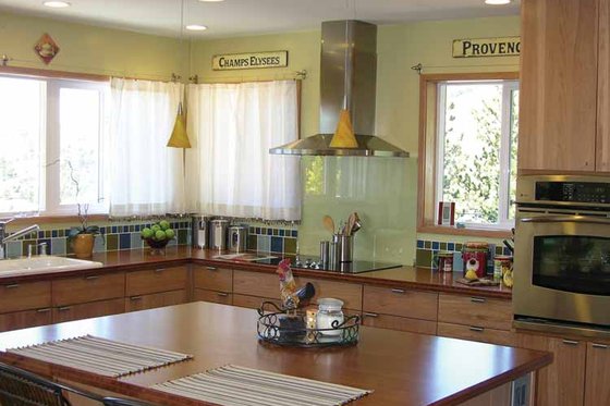 Interior - Kitchen 2 for Contemporary House Plan #1042-14 - 2 bed, 3 bath