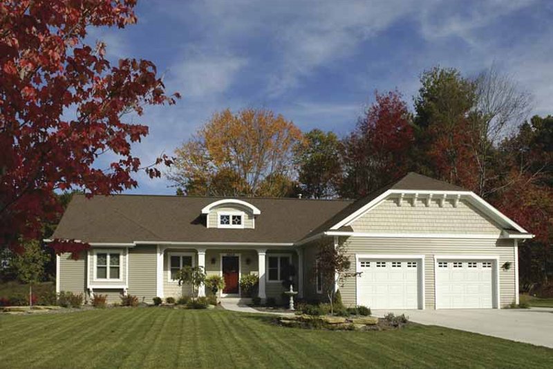 House Design - Craftsman Exterior - Front Elevation Plan #928-131