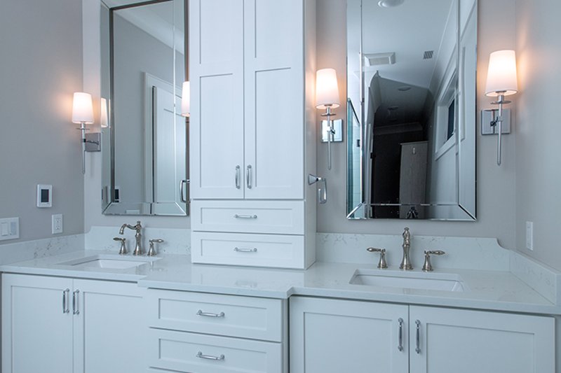 House Design - Interior - Master Bathroom 1 for Cottage House Plan #928-400 - 4 bed, 4 bath