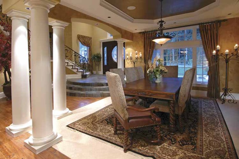 Dream House Plan - Interior - Dining Room 1 for Country House Plan #132-483 - 4 bed, 3.5 bath