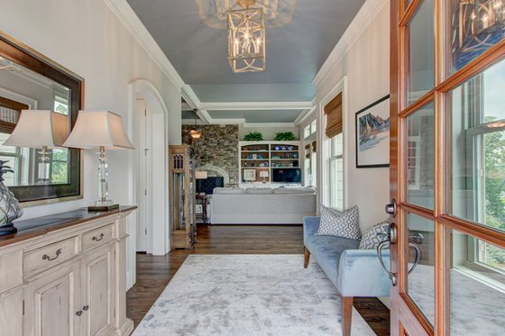 Interior - Entry for Ranch House Plan #437-89 - 3 bed, 3.5 bath