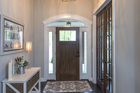 Interior - Entry for Craftsman House Plan #929-949 - 4 bed, 3 bath