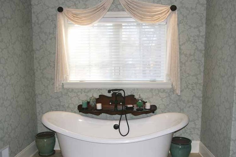 Home Plan - Interior - Master Bathroom 1 for European House Plan #928-190 - 2 bed, 2.5 bath