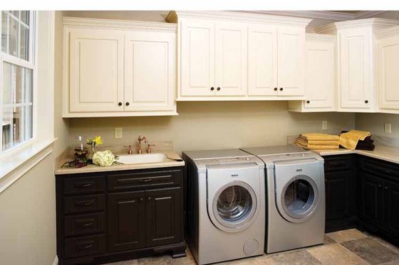 Interior - Laundry for Traditional House Plan #929-778 - 4 bed, 4.5 bath