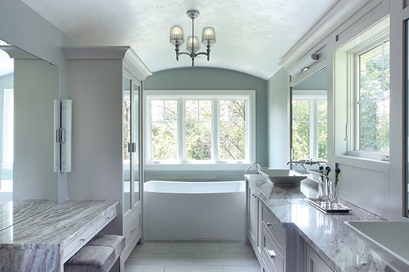 Home Plan - Interior - Master Bathroom 1 for Craftsman House Plan #928-224 - 4 bed, 3.5 bath