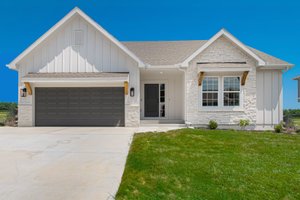 Farmhouse Exterior - Front Elevation Plan #20-2462