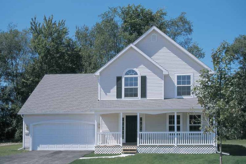 Home Plan - Traditional Exterior - Front Elevation Plan #20-2216