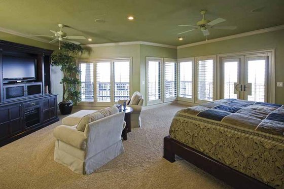 Interior - Master Bedroom 1 for Traditional House Plan #17-3302 - 4 bed, 4.5 bath
