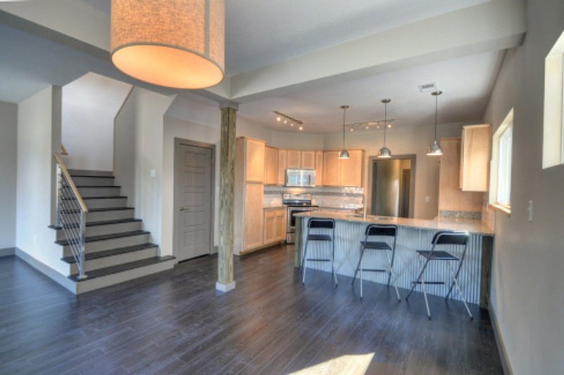 Home Plan - Interior - Family Room for Contemporary House Plan #932-7 - 3 bed, 2 bath