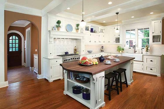 Interior - Kitchen for Craftsman House Plan #928-19 - 4 bed, 3.5 bath
