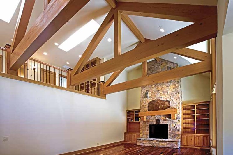 House Plan Design - Interior - Family Room 2 for Contemporary House Plan #951-2 - 4 bed, 4 bath