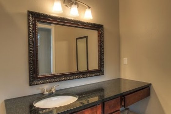 Interior - Master Bathroom 2 for European House Plan #430-42 - 3 bed, 2 bath