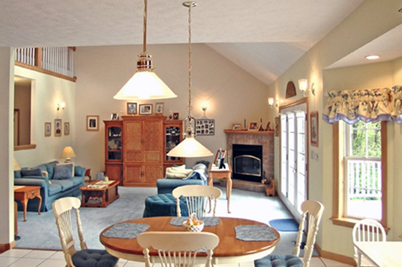 Dream House Plan - Interior - Kitchen 1 for Traditional House Plan #314-277 - 3 bed, 3 bath