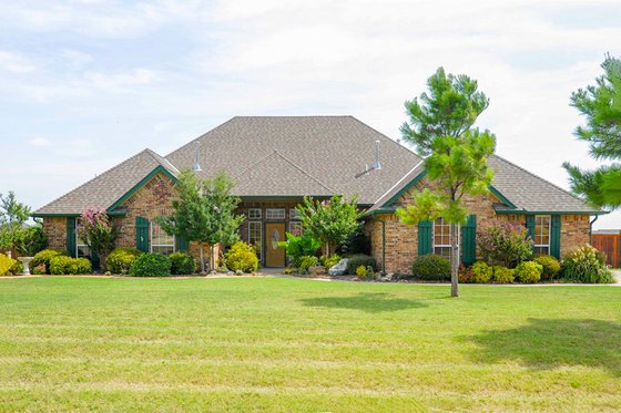 Exterior - Front Elevation for Traditional House Plan #65-162 - 4 bed, 3.5 bath