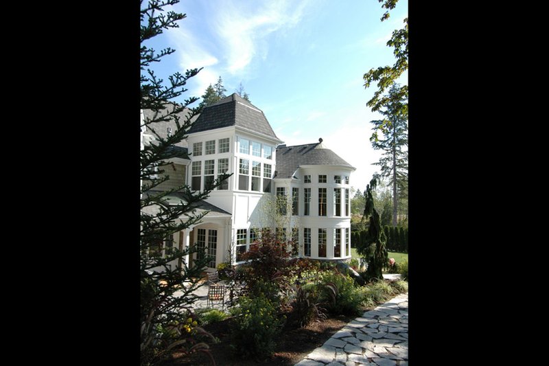 Dream House Plan - Photo 11 for Traditional House Plan #132-216 - 4 bed, 6 bath