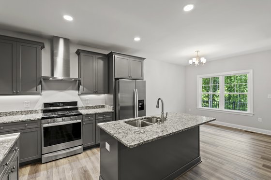 Interior - Kitchen 3 for Craftsman House Plan #20-2323 - 3 bed, 2 bath