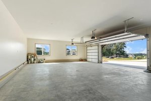 Interior - Other 17 for Traditional House Plan #123-123 - 4 bed, 3.5 bath