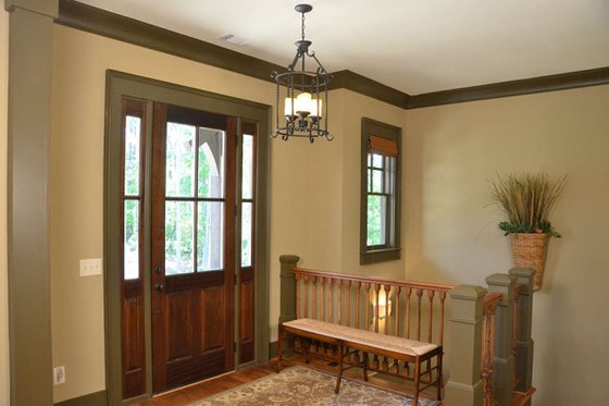 Interior - Entry for Ranch House Plan #54-535 - 3 bed, 2.5 bath