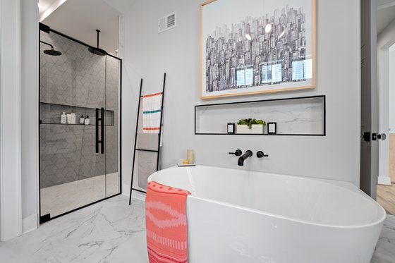 Interior - Master Bathroom for Farmhouse House Plan #1080-1 - 5 bed, 4 bath