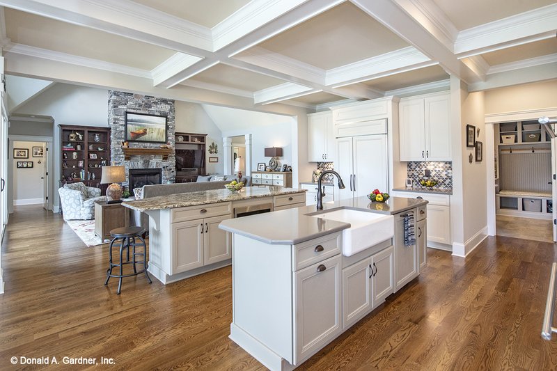 Dream House Plan - Interior - Kitchen for Craftsman House Plan #929-988 - 4 bed, 4 bath