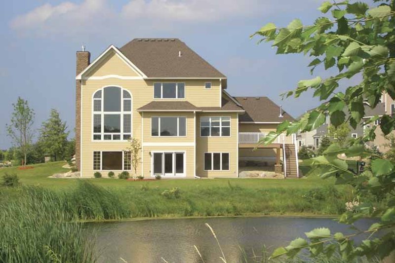 Dream House Plan - Exterior - Rear Elevation for Traditional House Plan #320-1002 - 3 bed, 2.5 bath