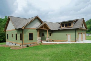 Exterior - Other Elevation for Craftsman House Plan #932-10 - 3 bed, 2.5 bath