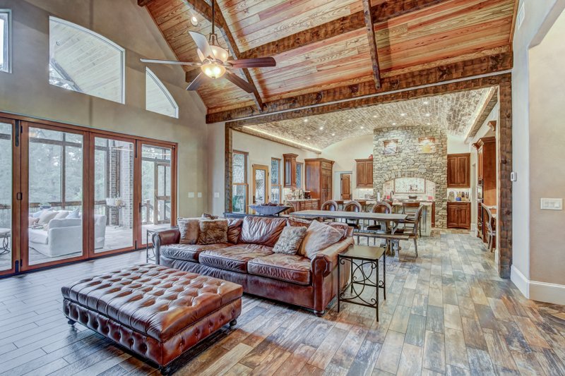 Home Plan - Interior - Family Room 3 for Craftsman House Plan #54-491 - 5 bed, 4.5 bath