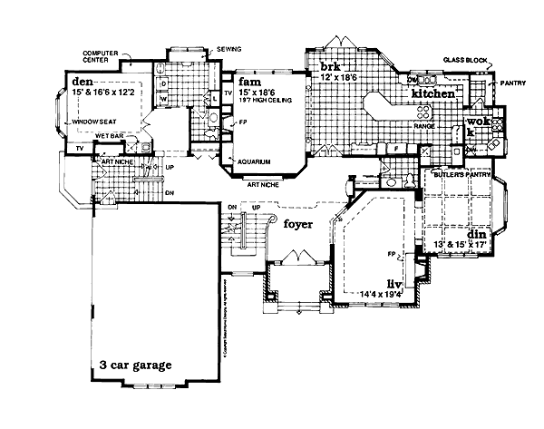 European Floor Plan - Main Floor Plan #47-341