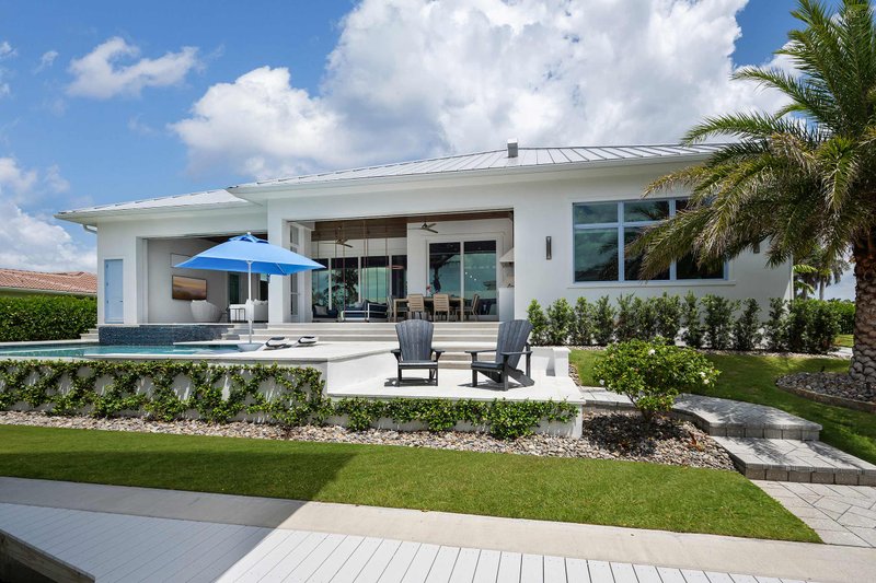 House Blueprint - Exterior - Outdoor Living for Traditional House Plan #938-163 - 3 bed, 3.5 bath