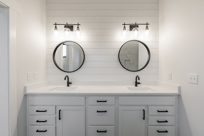 Architectural House Design - Interior - Master Bathroom 1 for Country House Plan #1070-33 - 3 bed, 2.5 bath