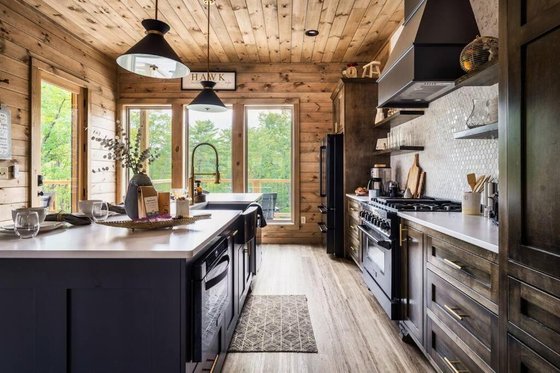 Interior - Kitchen for Cabin House Plan #123-118 - 5 bed, 5 bath