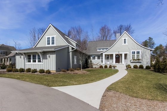 Exterior - Other Elevation 1 for Traditional House Plan #901-135 - 4 bed, 2.5 bath