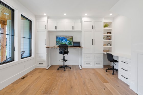 Photo 8 for Farmhouse House Plan #1070-113 - 4 bed, 3.5 bath