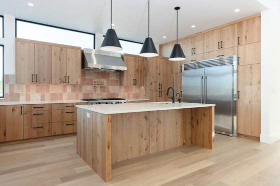 Interior - Kitchen for Contemporary House Plan #892-44 - 3 bed, 3.5 bath