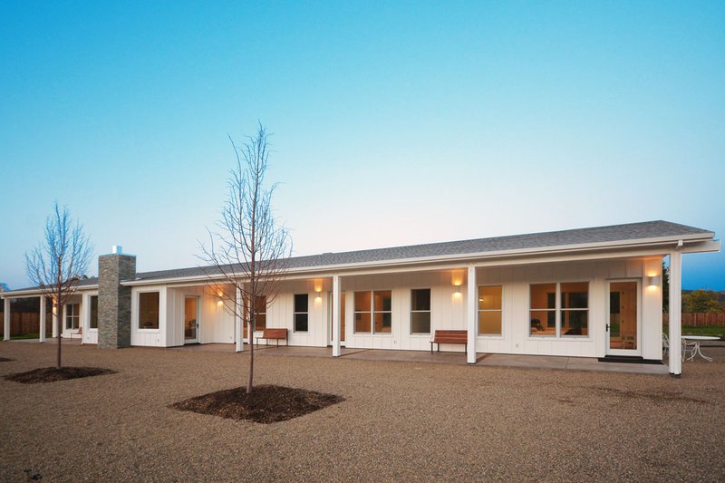 Home Plan - Ranch Exterior - Front Elevation Plan #888-8