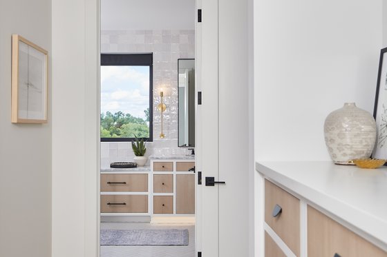 Interior - Master Bathroom 1 for Contemporary House Plan #928-372 - 4 bed, 3.5 bath