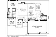 Traditional Style House Plan - 3 Beds 1.5 Baths 1920 Sq/Ft Plan #70-1082 