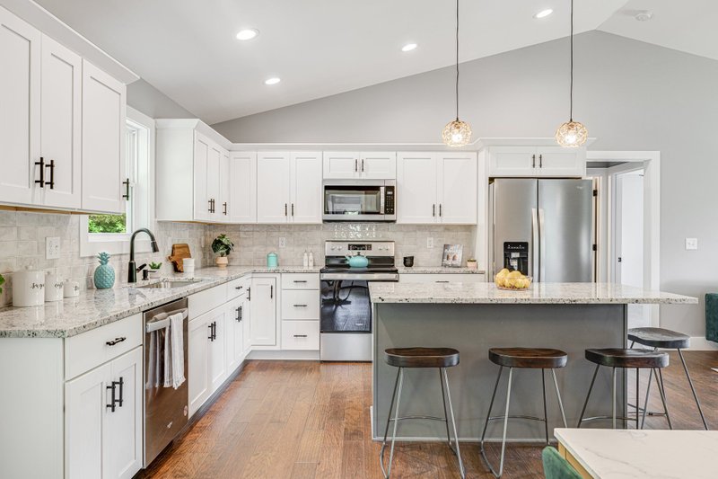 Dream House Plan - Interior - Kitchen 1 for Cottage House Plan #44-246 - 3 bed, 2 bath